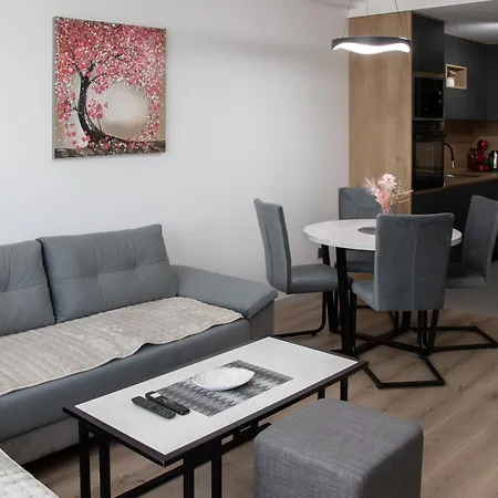 Luxury Condos On 18Th, 3Rd, 5Th Floor With Pool, Fitness, Parking Included Skopje Exterior photo