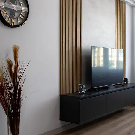 Luxury Condos On 18Th, 3Rd, 5Th Floor With Pool, Fitness, Parking Included Skopje Exterior photo