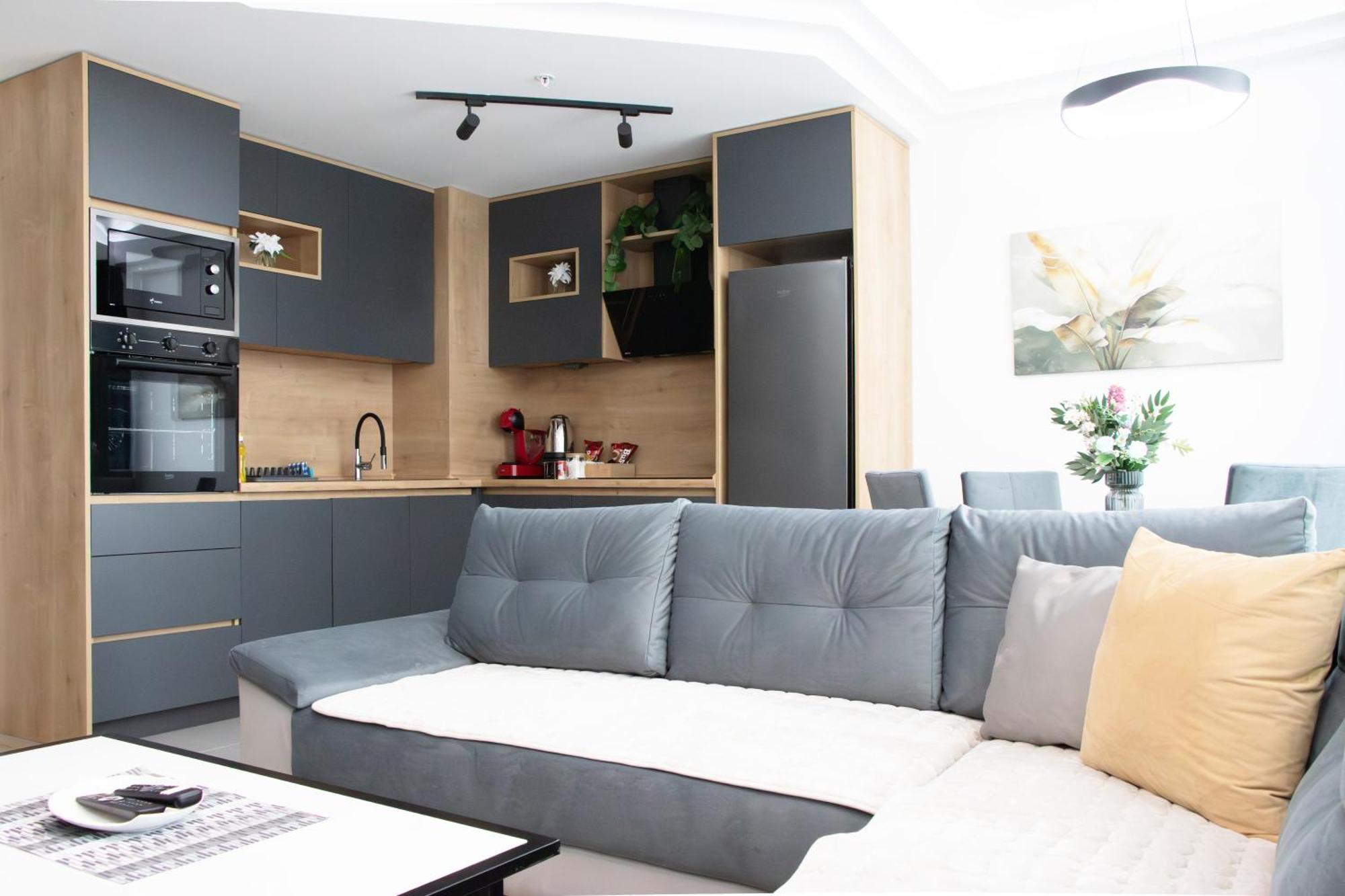 Apartamento Luxury On 18th, 3rd, 5th Floor With Pool, Fitness, Parking Included